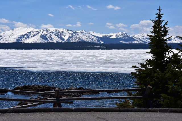 Album thumbnail for Yellowstone - Lake Yellowstone